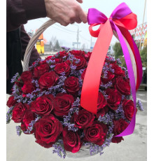 Корзина из роз (51 шт)